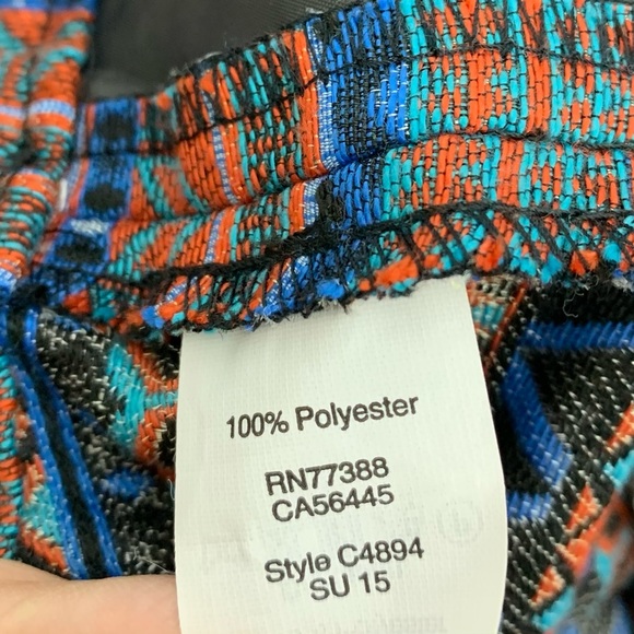 J. Crew Boho Tribal Striped Multi Thick Shorts Orange Blue Multi Like New Size 4 - Picture 8 of 13